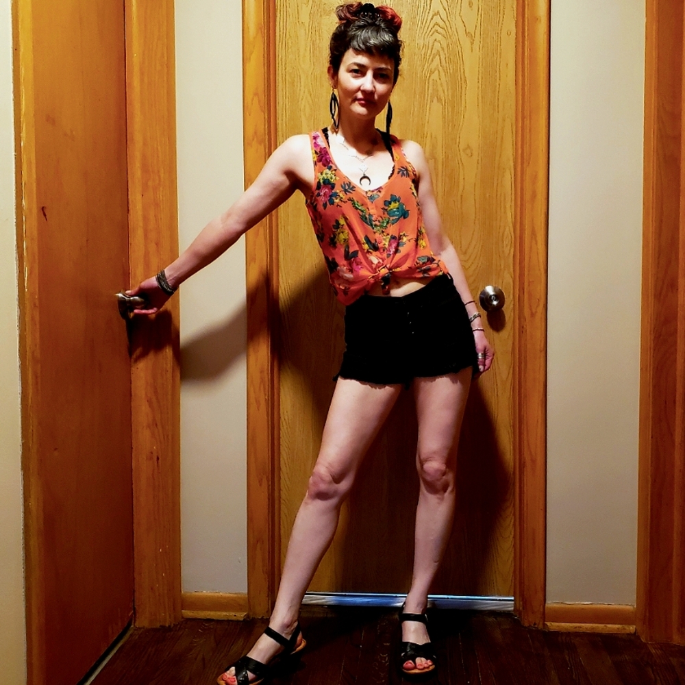 Meet your Posher, Cindy